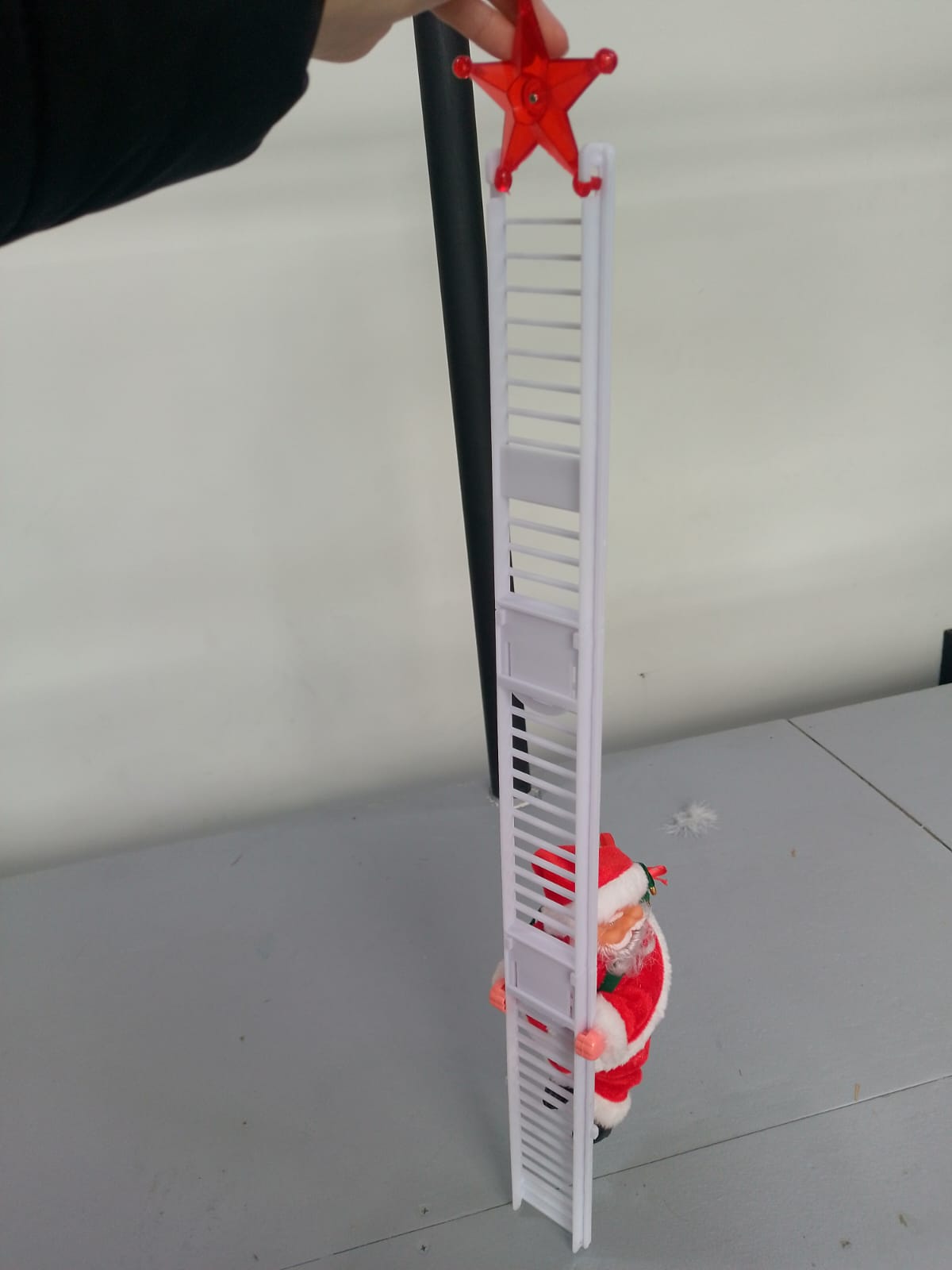 Miniatura 7 de Santa Claus Trepador con Escalera